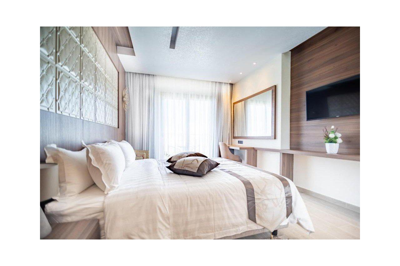 Leonardo Boutique Hotel 라르나카 외부 사진