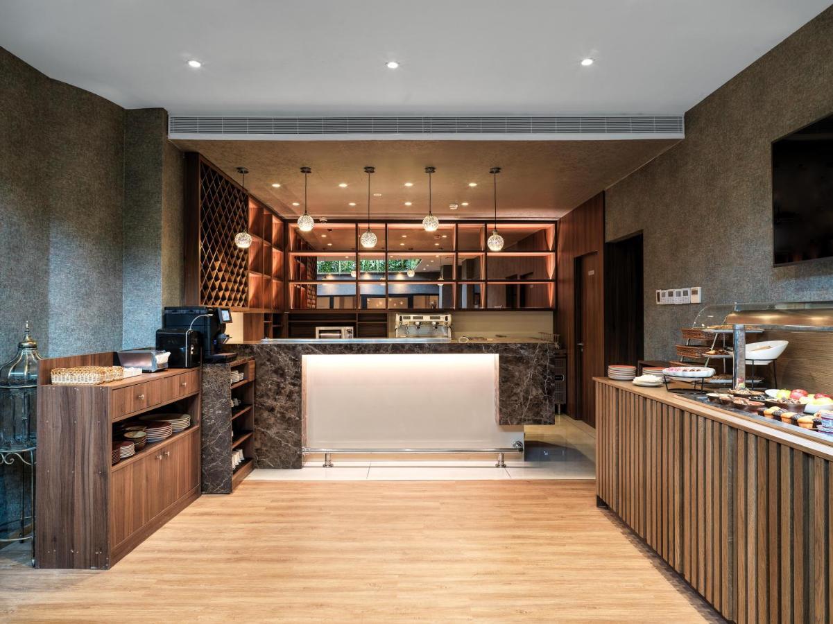 Leonardo Boutique Hotel 라르나카 외부 사진