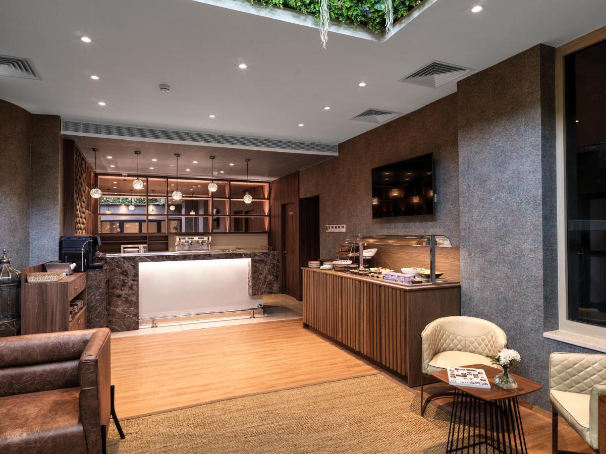 Leonardo Boutique Hotel 라르나카 외부 사진