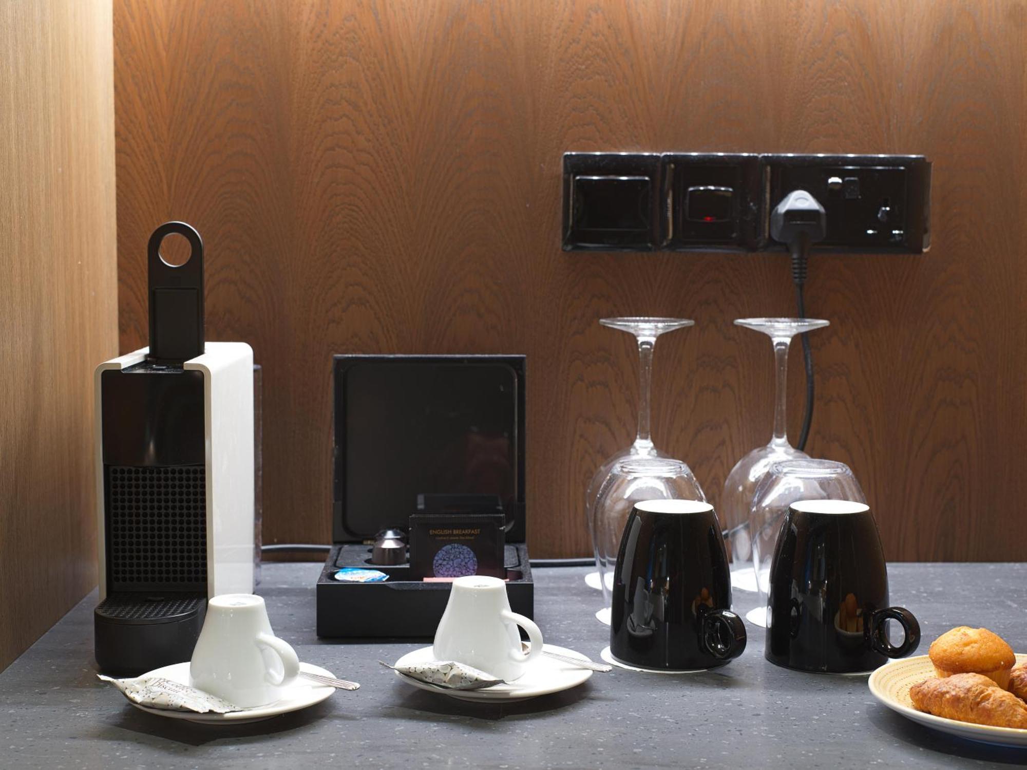 Leonardo Boutique Hotel 라르나카 객실 사진